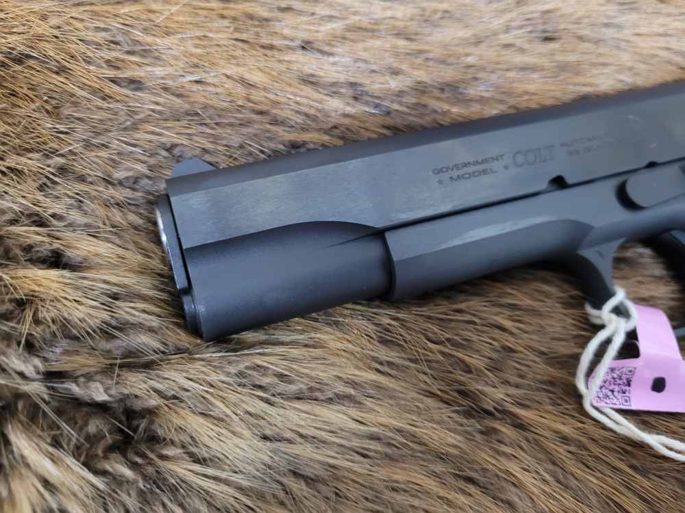 New Colt 1911 Government 38 Super 5" Blued -img-7