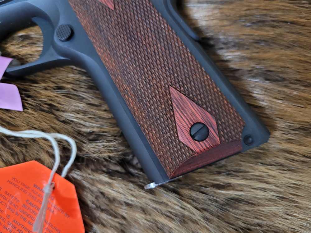 New Colt 1911 Government 38 Super 5" Blued -img-3