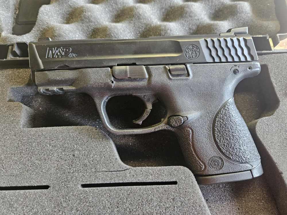 SMITH WESSON M P 40 COMPACT-img-1