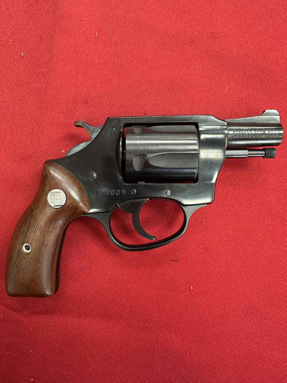 Charter Arms Undercover Blued Stratford - .38 Special 1974-1988-img-0