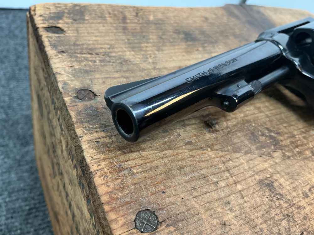 Vintage Smith & Wesson Mod. 31-1 Mint WITH BOX *PENNY*-img-2
