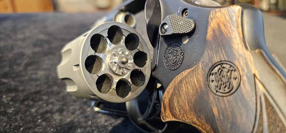 327 PC 357MAG 2" BL/WD FS 8RD 170245 PERFORMANCE CENTER-img-3