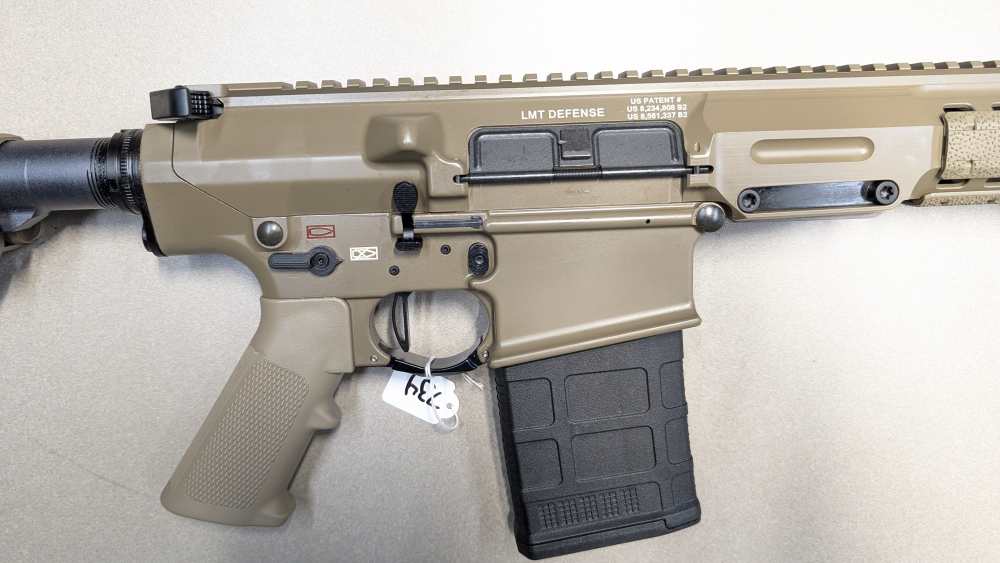 LMT MARS-HS 308 Excellent Condition FDE finish AR10 PENNY START-img-16