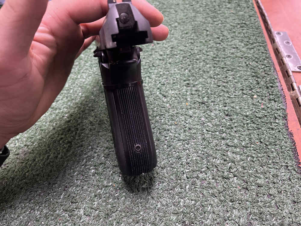 Taurus PT-92 AF 9mm 5" bbl with accessory rail 17+1-img-11