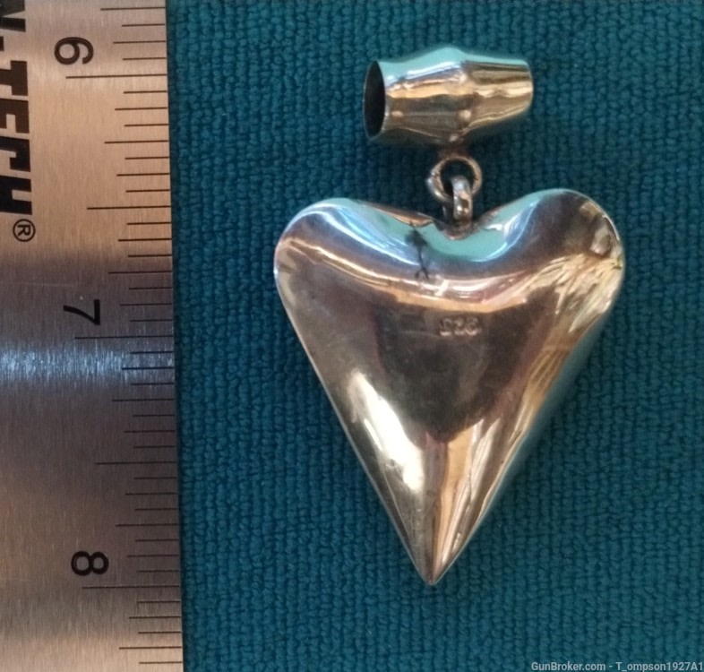 Silver Heart Pendant, Vintage. 9 grams Sterling Silver-img-3