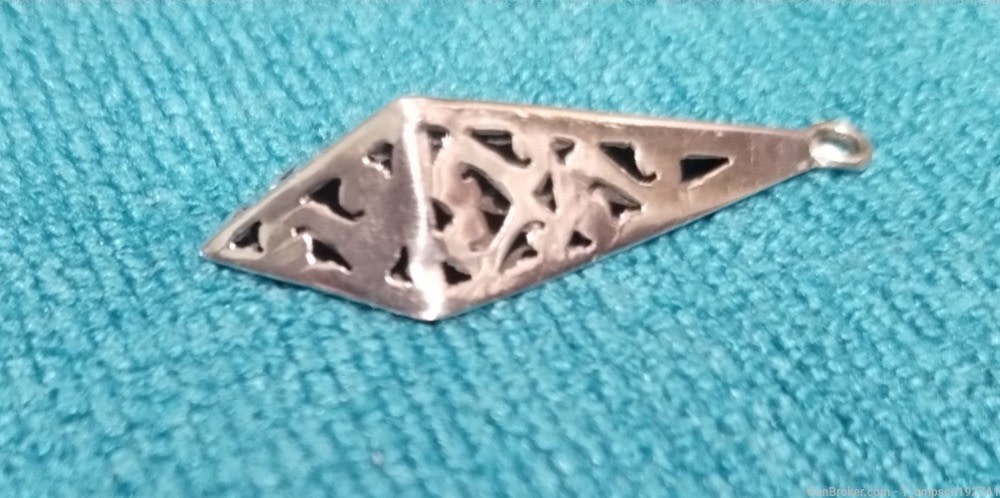 Vintage Sterling Silver Pendant -img-2