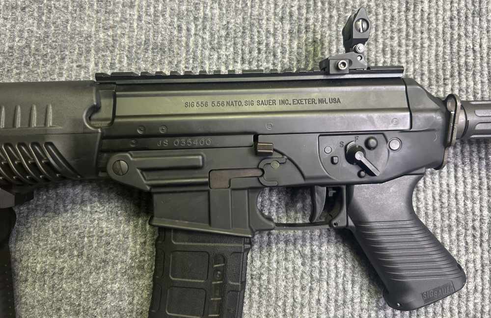 *AWESOME* SIG SAUER SIG556 Semi-Auto Rifle w /16" Barrel - 556/223-img-8