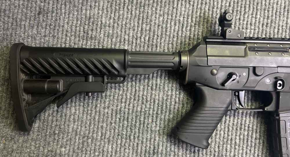 *AWESOME* SIG SAUER SIG556 Semi-Auto Rifle w /16" Barrel - 556/223-img-2
