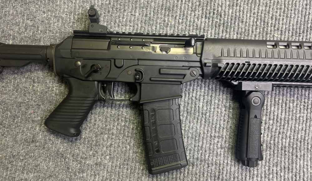 *AWESOME* SIG SAUER SIG556 Semi-Auto Rifle w /16" Barrel - 556/223-img-3