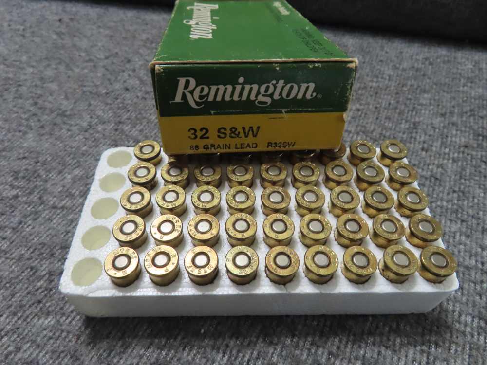 3 BOXES, 125 ROUNDS .32 SMITH & WESSON SHORT CALIBER AMMUNITION-img-1