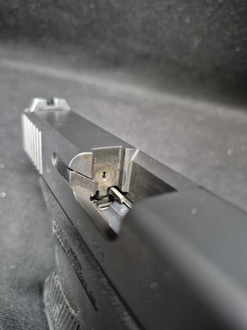 Glock 27 Gen 4 .40 S&W Pistol with Three Magazines, Accessories, Hard Case-img-7