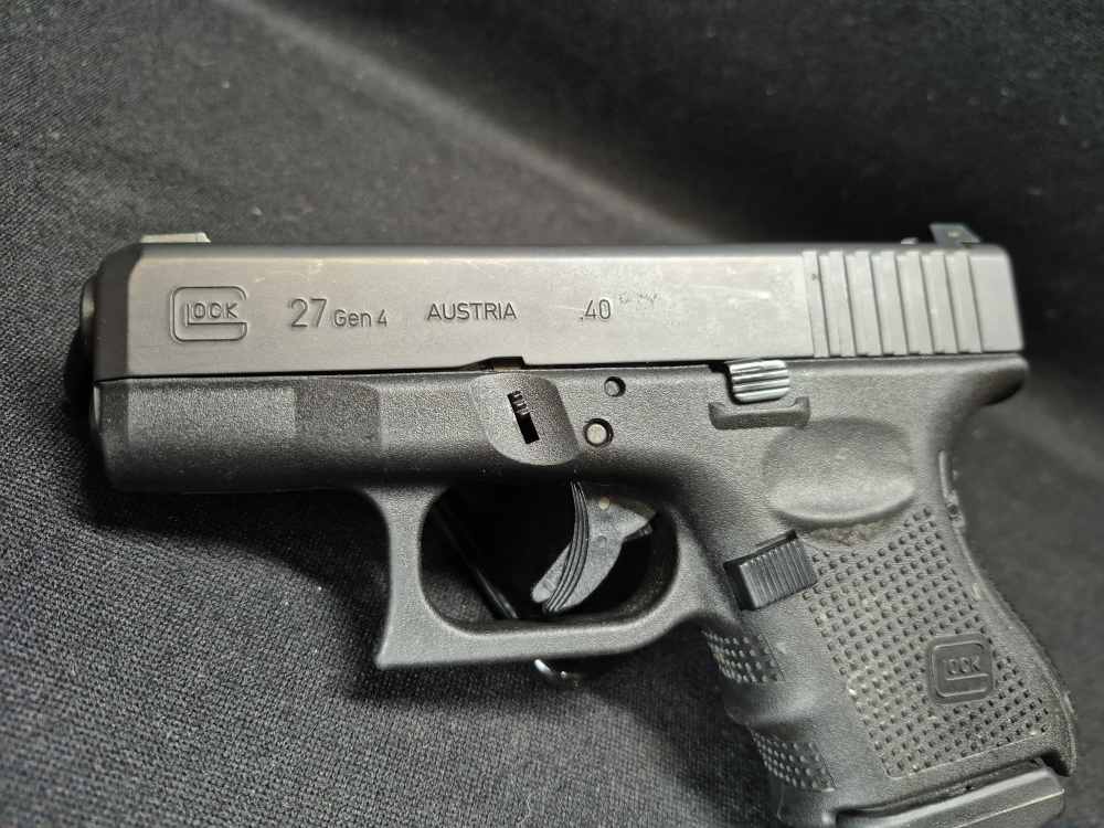 Glock 27 Gen 4 .40 S&W Pistol with Three Magazines, Accessories, Hard Case-img-11