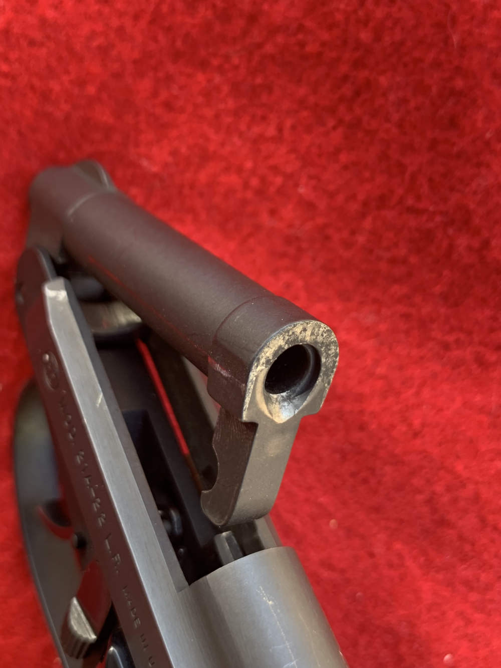 Nice Beretta 21A Bobcat, 22 LR, blued, 2 mags-img-9