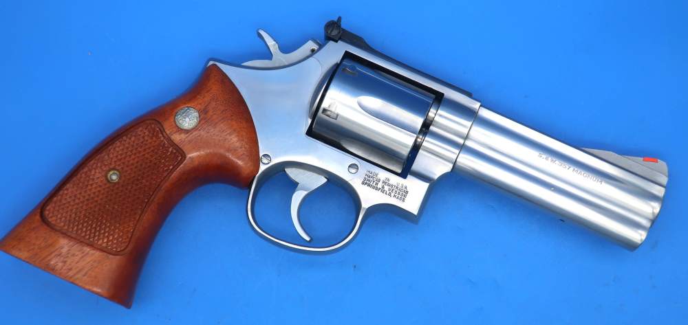 Smith & Wesson 686-1 357 Mag w/Box, Papers Near Mint ca. 1986-img-15