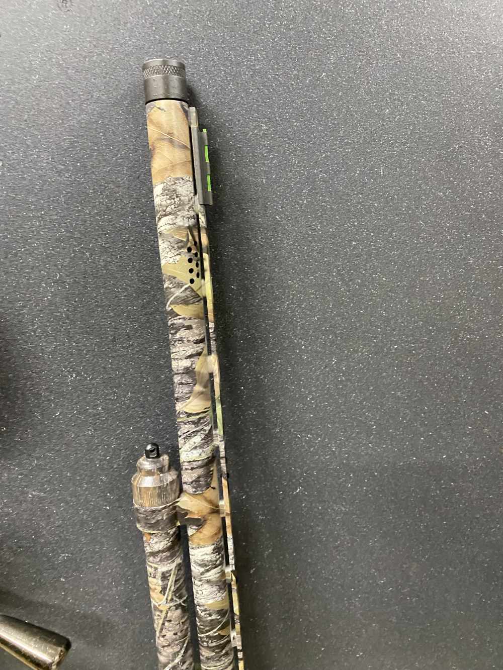 Mossberg 835 ulti magnum camo ported 12ga. Pump shotgun READ-img-16