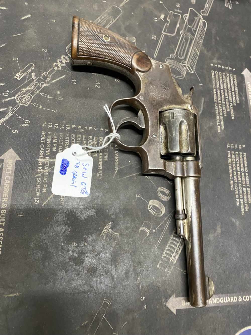 Smith & Wesson s&w model 10 .38 revolver matching numbers READ-img-2