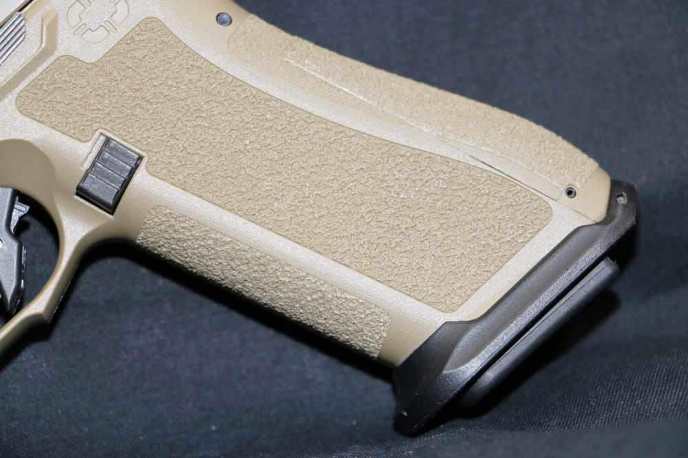NEW! Shadow Systems DR920 Elite Pistol FDE 9mm 4.5" CO-COMP-img-4
