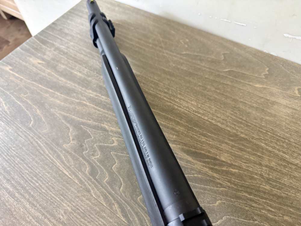 MOSSBERG 930 TACTICAL 18.5 BARREL RAIL SHELL HOLDER 12 GA-img-15