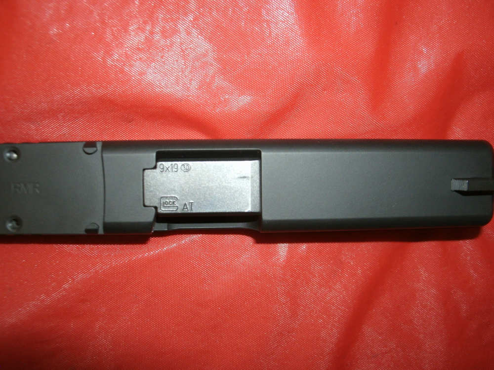 Glock 19 Gen3 OEM 9mm RMR Cut Slide + Ameriglo Sights-img-12