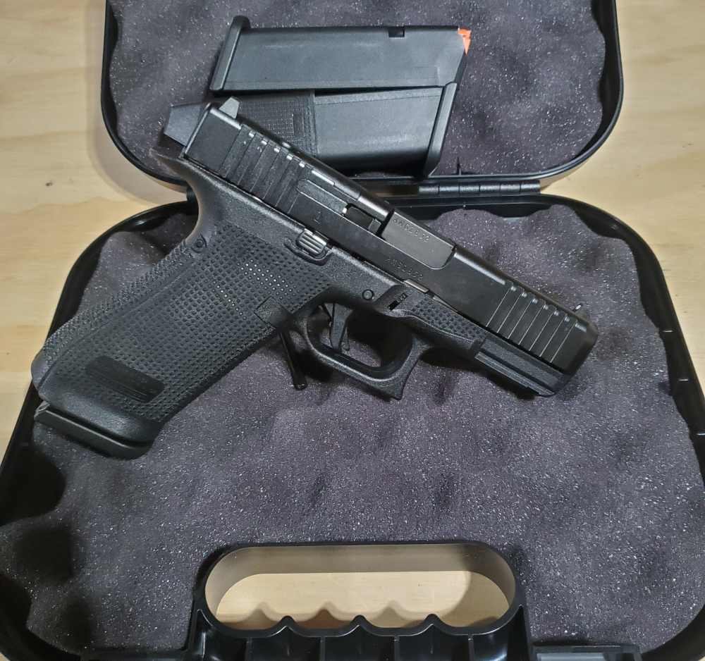 NEW Glock 45 Gen 6 W/Factory Case, 3 Mags, & Accessories 9mm-img-1