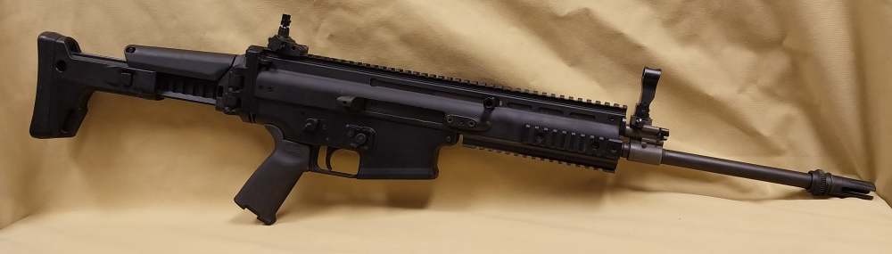 Belgium FNH Scar 17s RCH 7.62x51, comes w/1-20rnd mag, 2 stage match trigge-img-4