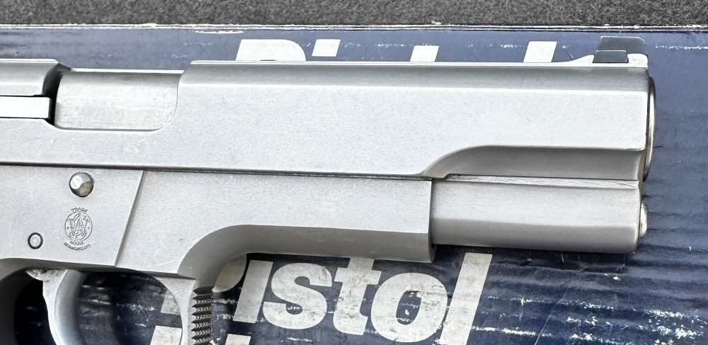S&W 4506 Stainless No Dash 3rd-Gen Steel Frame .45 ACP, 1st-Year 1989-img-16