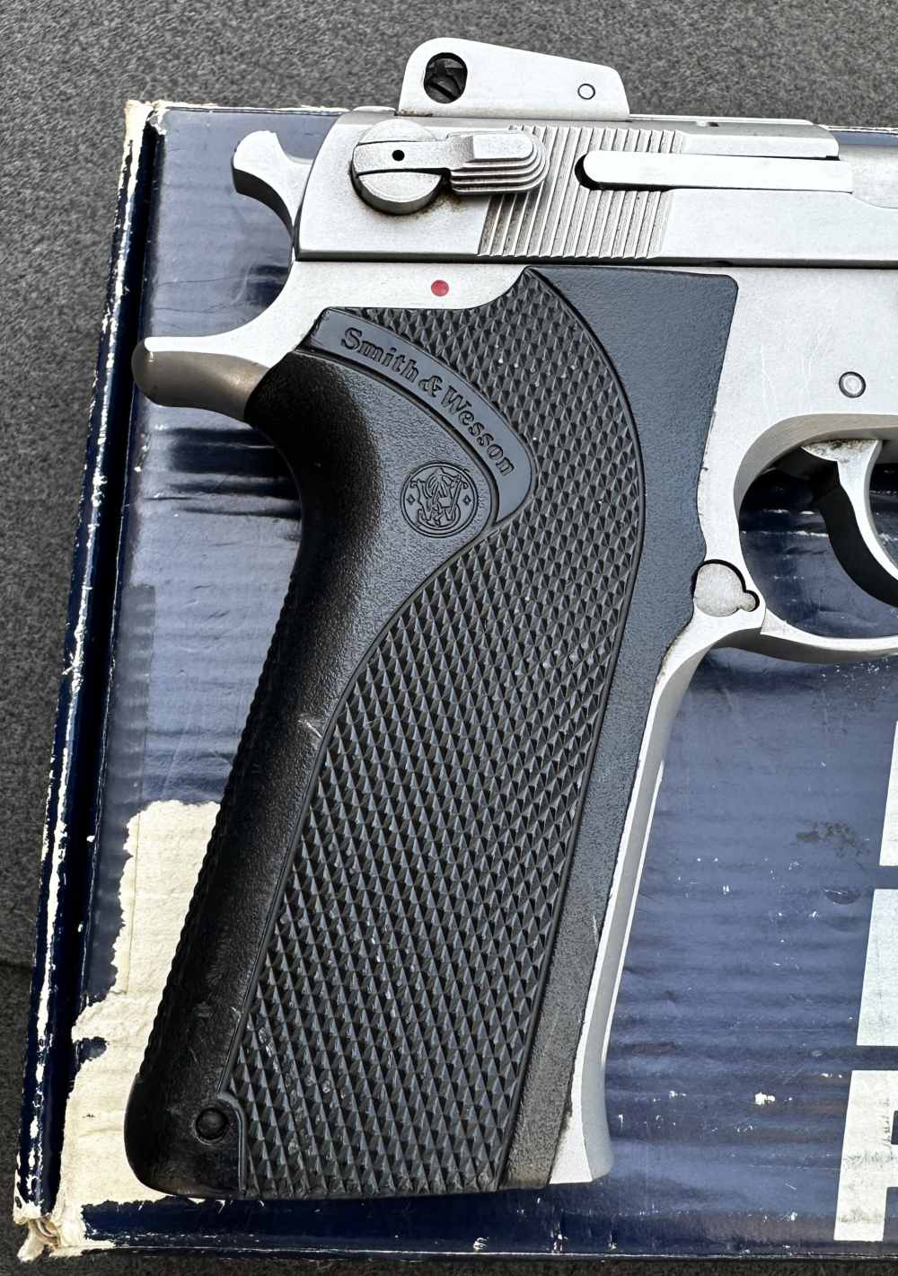 S&W 4506 Stainless No Dash 3rd-Gen Steel Frame .45 ACP, 1st-Year 1989-img-11