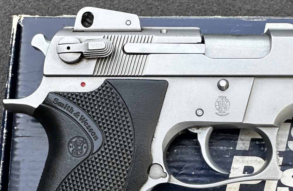 S&W 4506 Stainless No Dash 3rd-Gen Steel Frame .45 ACP, 1st-Year 1989-img-12
