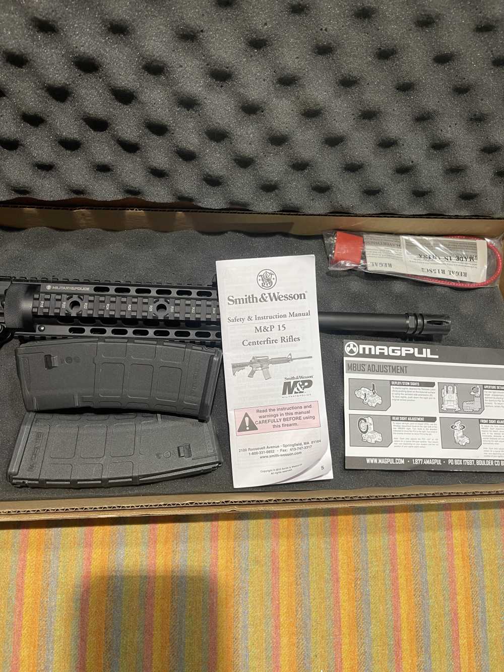 Smith & Wesson M&P15 Military & Police Tactical, Magpul-Quad rail 5.56 Nato-img-19