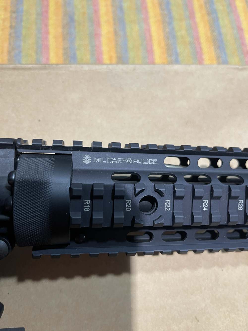 Smith & Wesson M&P15 Military & Police Tactical, Magpul-Quad rail 5.56 Nato-img-21