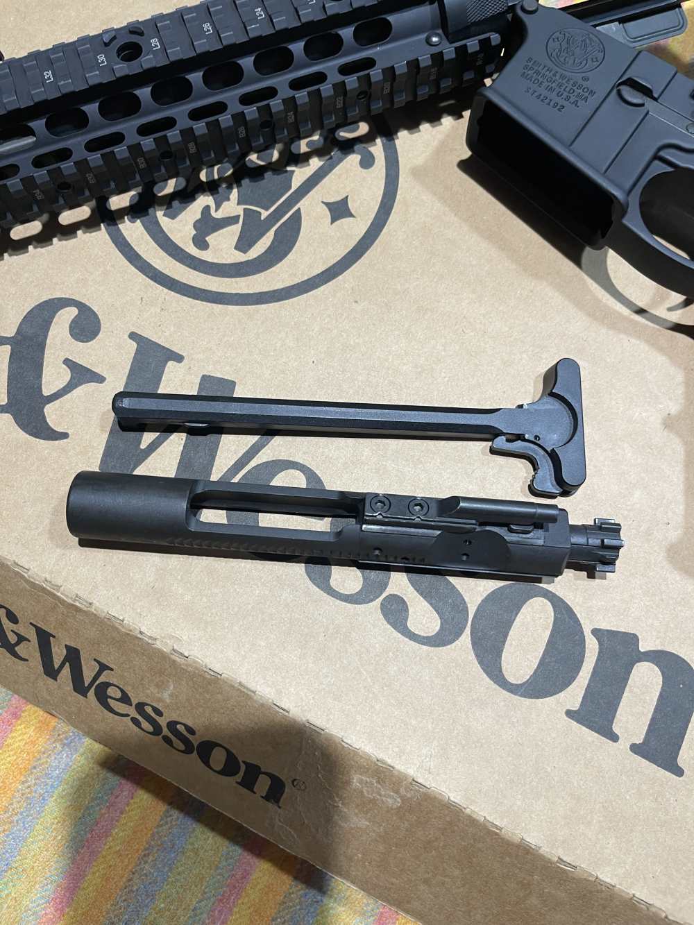 Smith & Wesson M&P15 Military & Police Tactical, Magpul-Quad rail 5.56 Nato-img-13