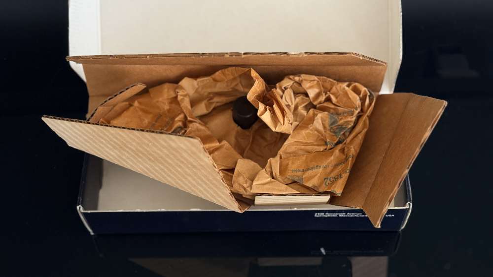 SMITH AND WESSON MODEL 640 CENTENNIAL FACTORY BOX AND DOCUMENTS-img-7