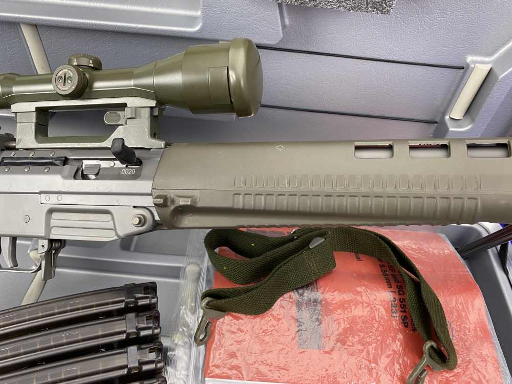 HOLY GRAIL Swiss SigArms SG550-1SP DMR Pre-Ban 5.56 *1 OF ONLY 50 IMPORTED*-img-49