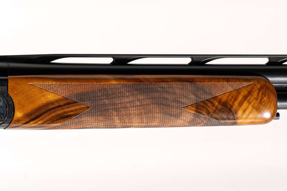 Caesar Guerini Magnus Ascent Sporting Limited 12 GA 32 IN Left Hand ADJ-img-6