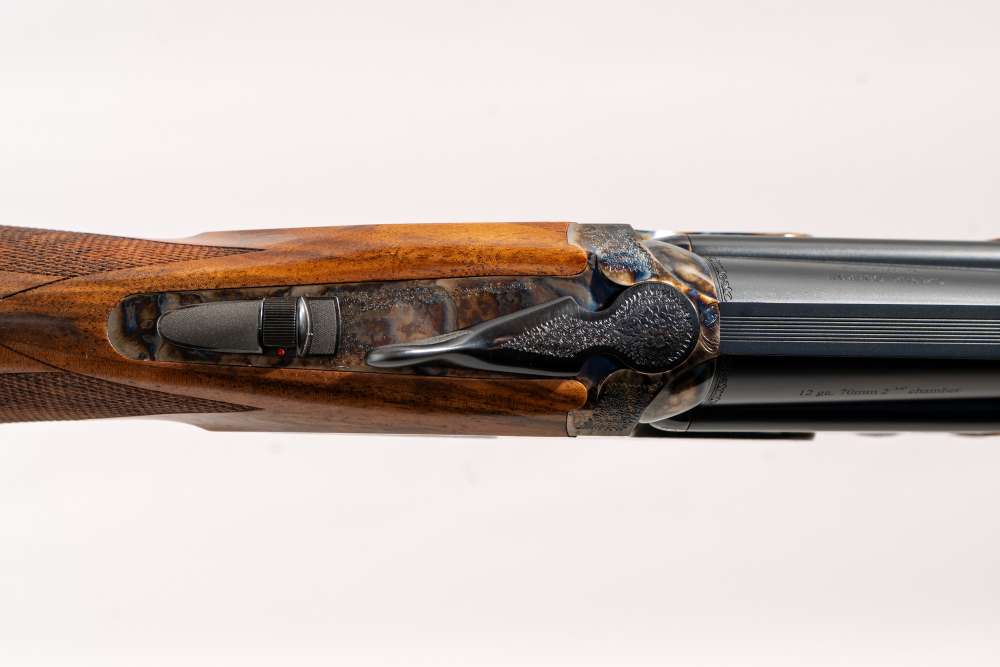 Caesar Guerini Magnus Ascent Sporting Limited 12 GA 32 IN Left Hand ADJ-img-10