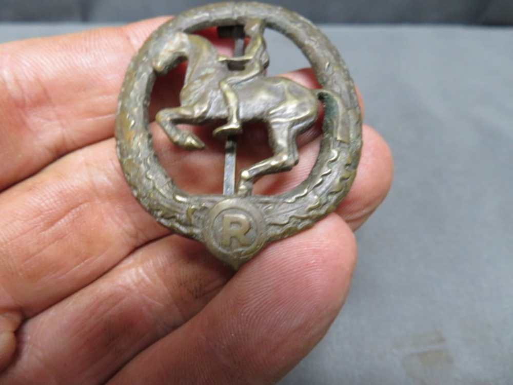 WWII GERMAN BRONZE HORSEMAN’S BADGE-ORIGINAL-VERY HARD TO FIND-img-1