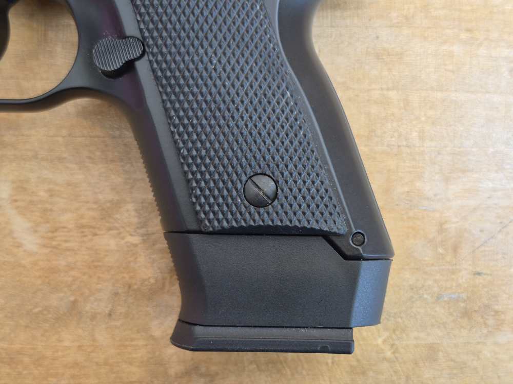 CZ 2075D RAMI 9mm 3" 2 Mags Orig Case DA/SA 91754-img-13