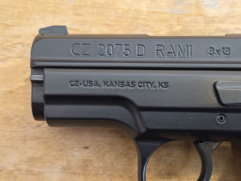 CZ 2075D RAMI 9mm 3" 2 Mags Orig Case DA/SA 91754-img-9