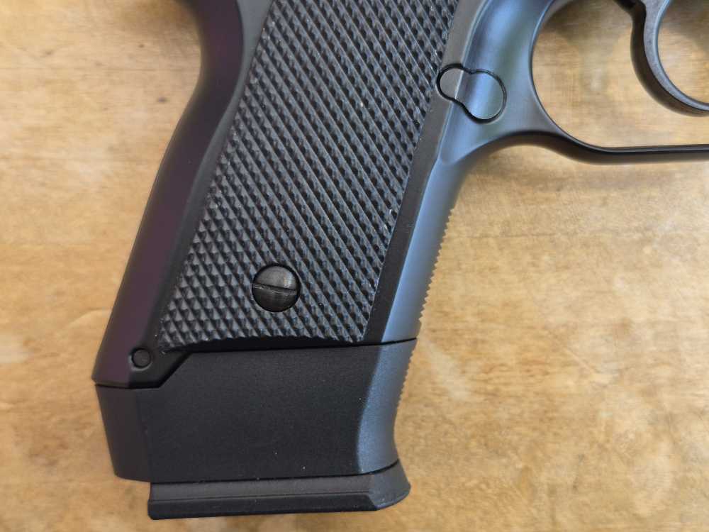 CZ 2075D RAMI 9mm 3" 2 Mags Orig Case DA/SA 91754-img-8