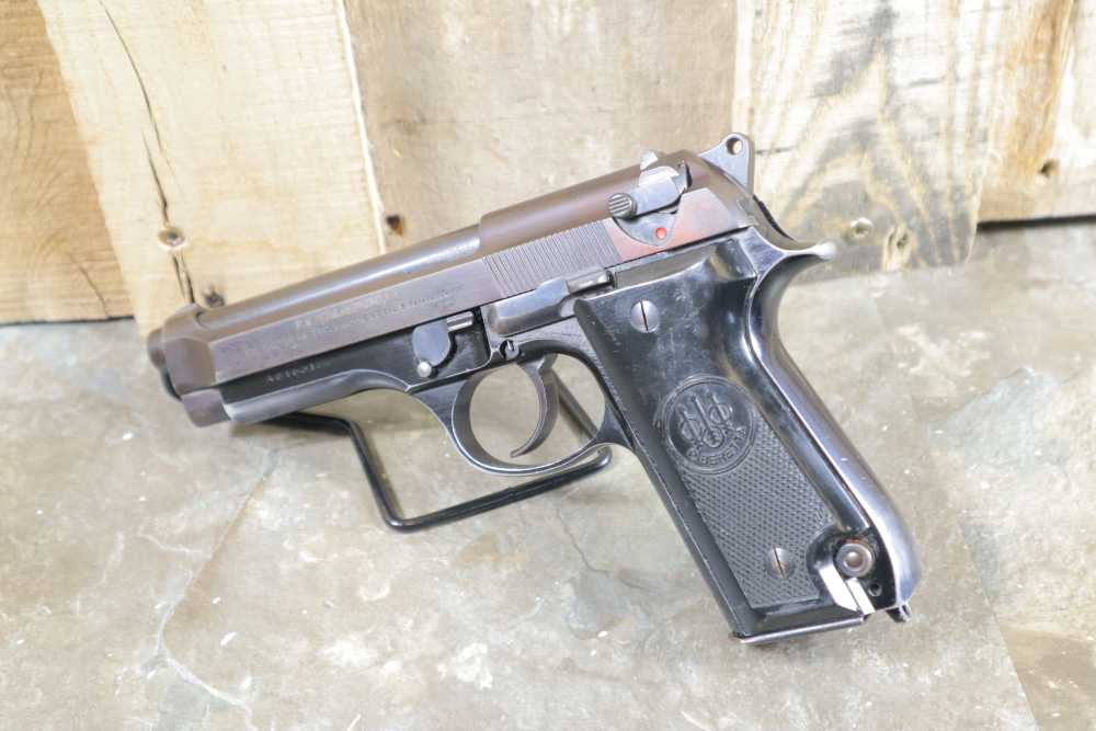Collectible Beretta Model 92S .9X19MM Penny Bid NO RESERVE-img-5