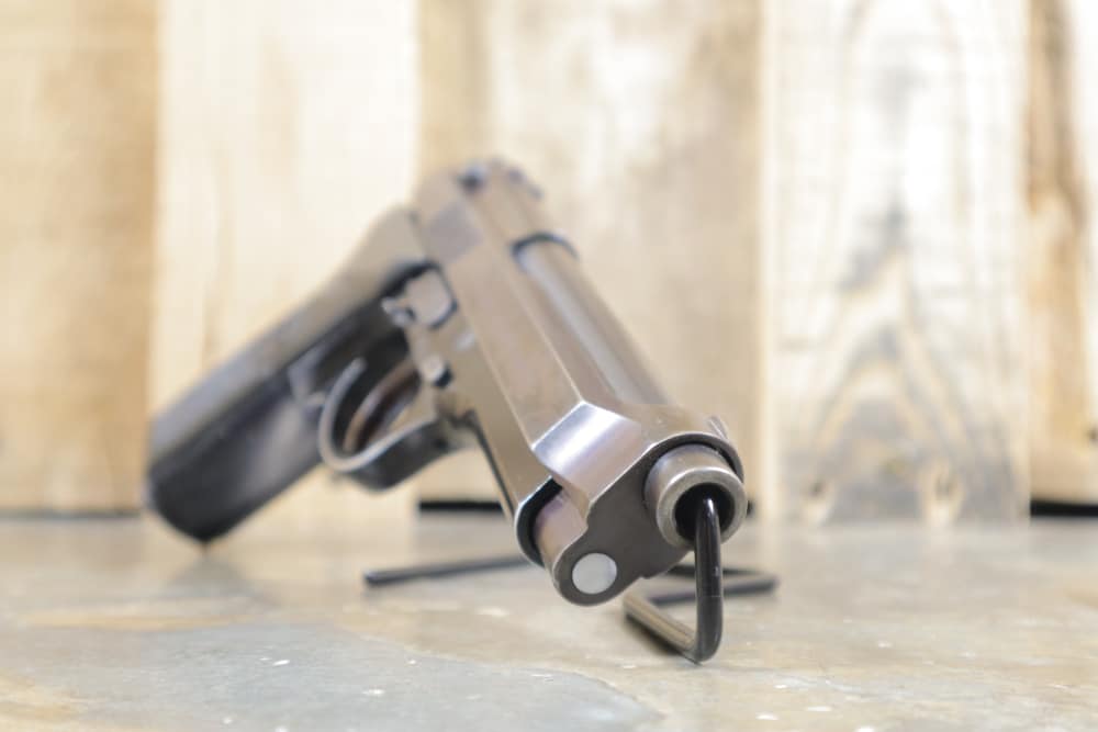 Collectible Beretta Model 92S .9X19MM Penny Bid NO RESERVE-img-7