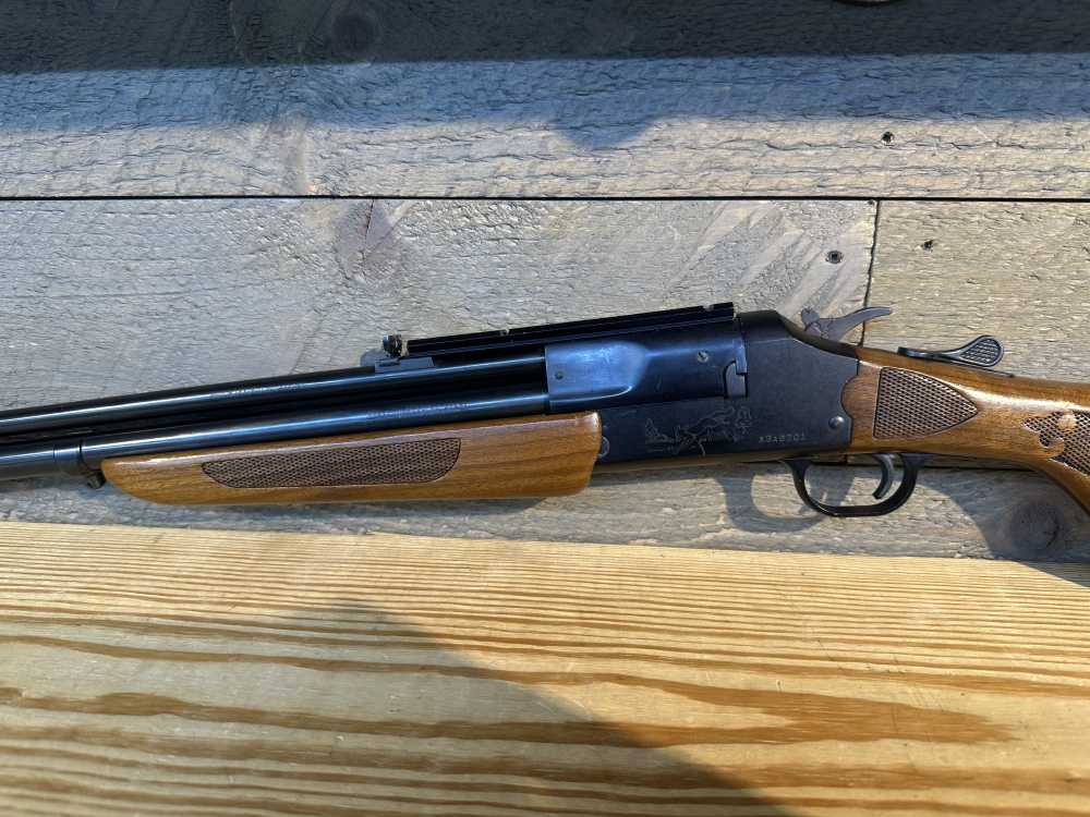 Savage 24V-A 222 Rem, 20GA & .410-img-4