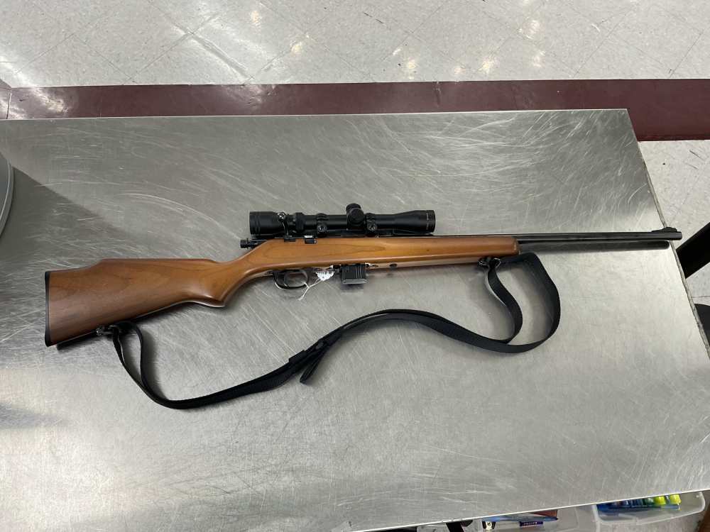 Marlin 925m excellent condition -img-0