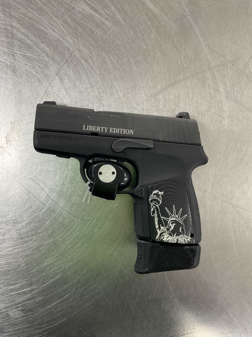Sig P290rs LIMITED EDITION LIBERTY NEW CONDITION -img-1