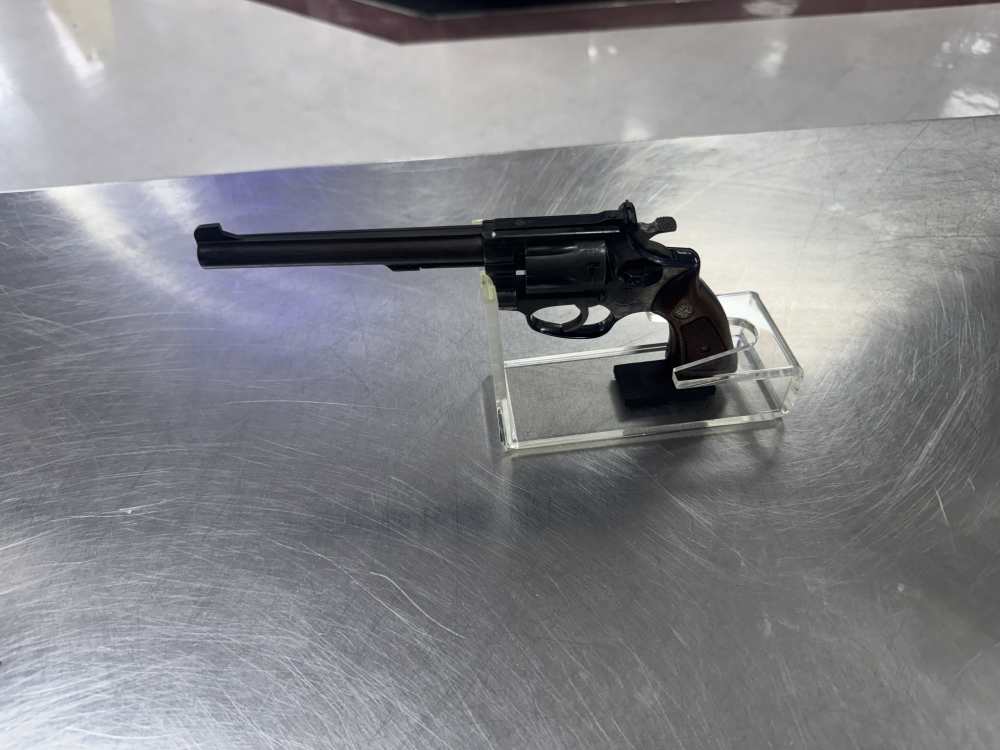 Smith & Wesson .22 revolver-img-4