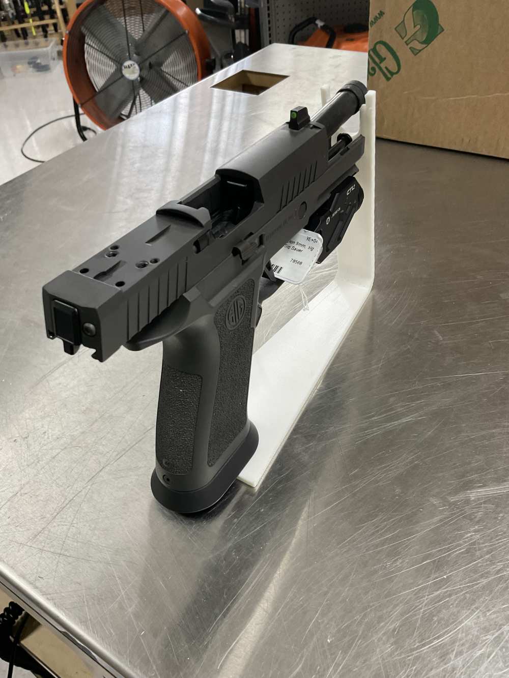 Sig P320 Xcarry legion  with viridian light very good condition -img-3