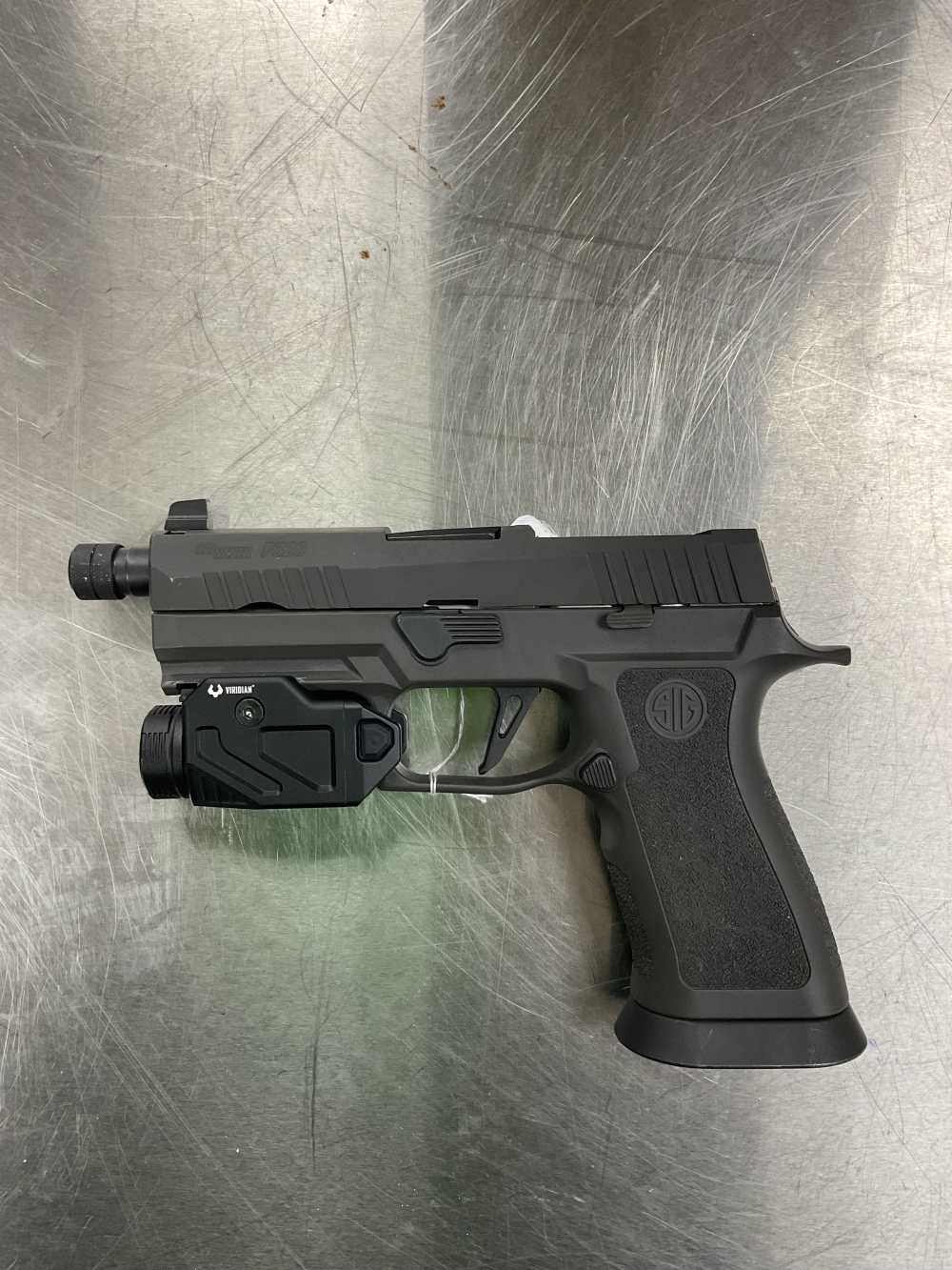 Sig P320 Xcarry legion  with viridian light very good condition -img-1