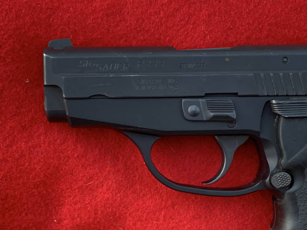 Nice Sig Sauer P239, 9mm, black, 3.6", 3 mags-img-8