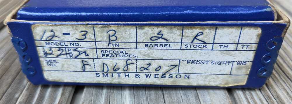 Collectors Grade Smith & Wesson 12-3 Airweight 38 Special 2" In Box-img-29