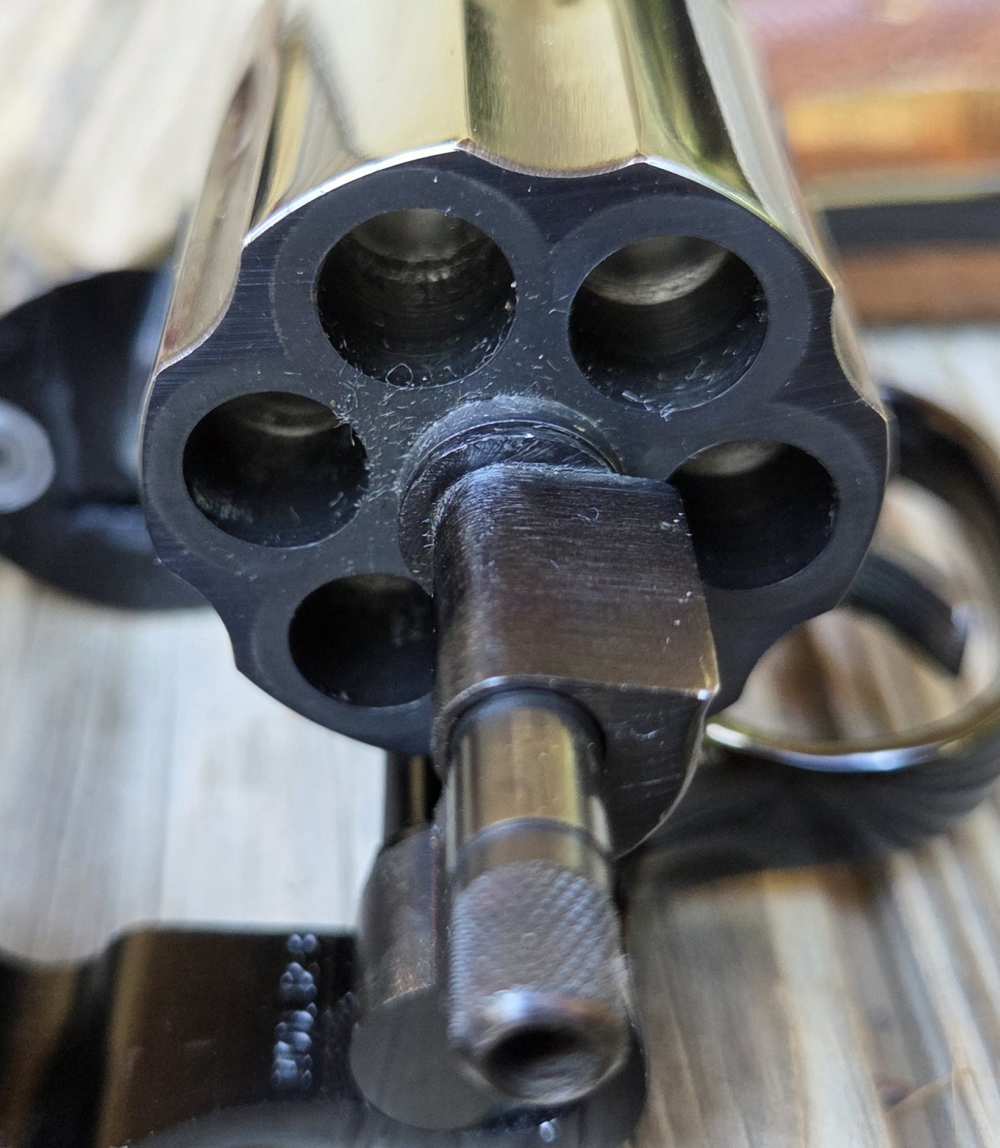 Collectors Grade Smith & Wesson 12-3 Airweight 38 Special 2" In Box-img-24